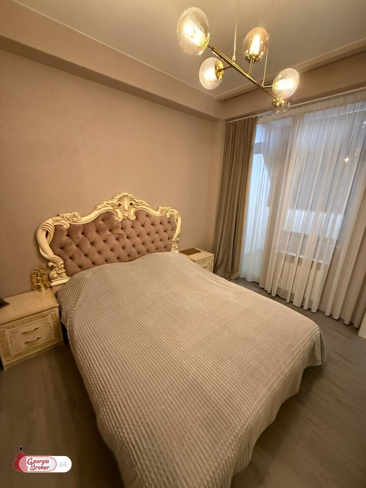 იყიდება ახალი გარემონტებული 2 ოთახიანი ბინა